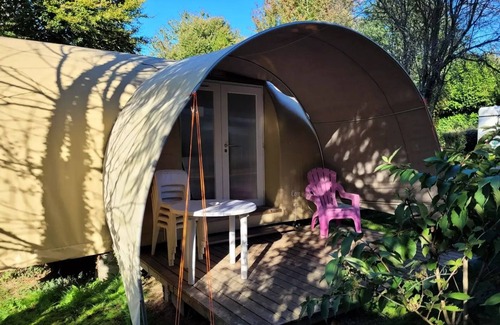 Guillac House | Camping des Cerisiers* - Coco Sweet 2 Rooms 2/4 People Without sanitary facilities