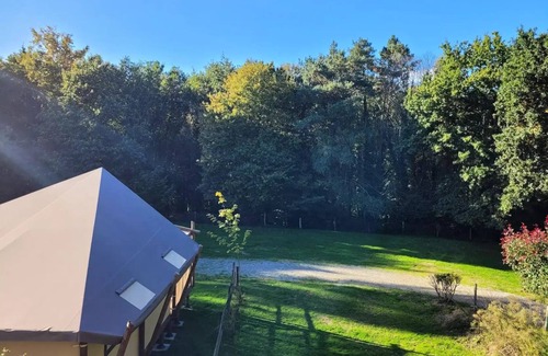 Guillac House | Camping des Cerisiers* - Tent Jungle Lodge 3 rooms 5 people Without Sanitary