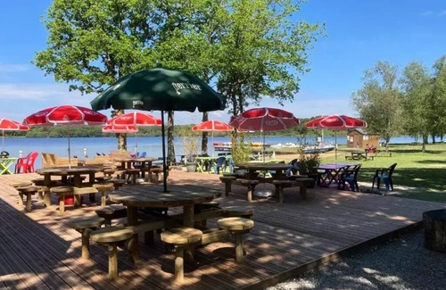 Priziac House | Camping Ecologique le Lac O Fées * - VIVIANE Mobilhome confort 31m2 1chambre + salon 2 personnes