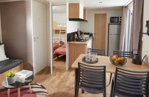 Le Lion-d'Angers House | Camping - eeiigf - Studio Apartment, Sleeps 5