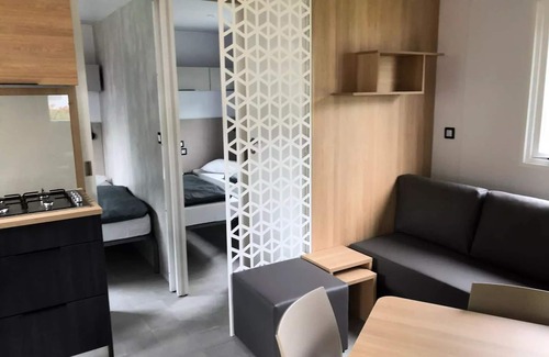 Pont-Scorff House | Camping Entre Terre et Mer * - Mobil home Comfort (3 bedrooms) 6 people