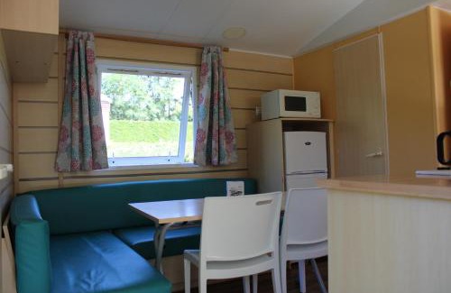 Casties-Labrande Other | Camping Familial paisible avec piscine, mobil home , chalet, Studio & emplacement nue