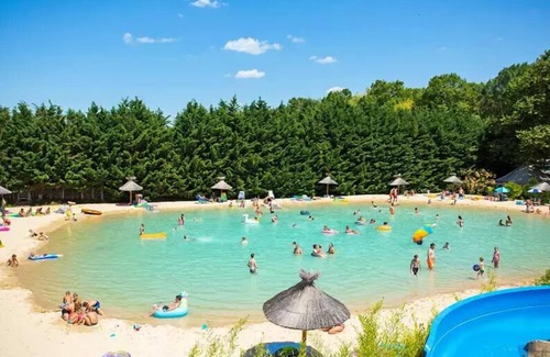 Chateauneuf-de-Galaure House | Camping Le Château de Galaure* - Comfort XL 3-room mobile home 4 adults + 2 children