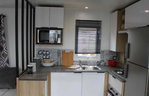 Coulanges House | Camping - Funpass inclus - Parc aquatique - eeaigh