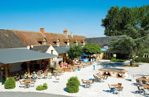 Coulanges House | Camping - Funpass inclus - Piscine - ccafeh0