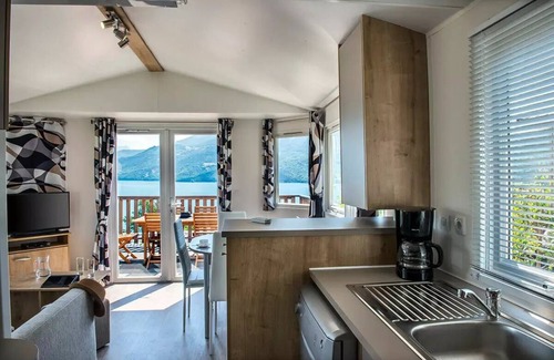 Chorges Ski Chalet | Camping l'Ecrin du Lac * - Chalet 3 Rooms 4 People Air Conditioned + TV