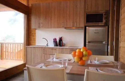 La Tremblade Ski Chalet | Camping La Clairière**** - Premium 3-room chalet for 4 people, air-conditioned + TV