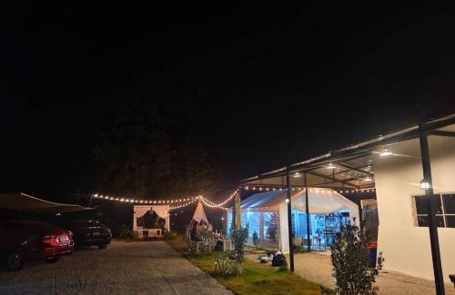 Si Maha Phot Hotel | Camping Land