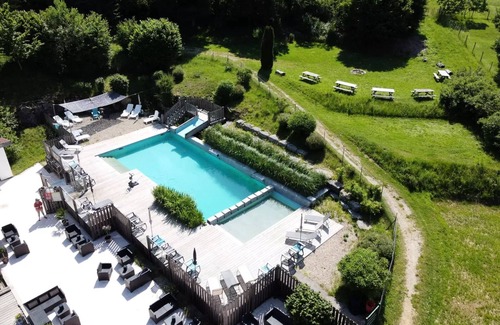 Ornans House | Camping le Chanet * - Mobil home standard ALESIA 2 rooms in the shade 4 people