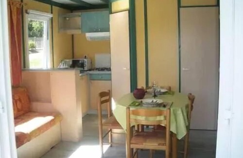 Saint-Nicolas des Eaux Ski Chalet | Camping Le Clos du Blavet * - Chalet CANELLE 24m2/2 bedrooms - covered terrace 4 people