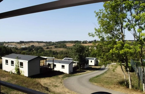 Le Grand Serre Ski Chalet | Camping le Grand Cerf * - Chalet Prémium (35m2) with large covered terrace, 3 bedrooms 8 people