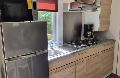 Revel House | Camping le Moulin du Roy * - Mobile home Cottage Bois Confort - 2 bedrooms - air conditioning - 25m² - 4 people