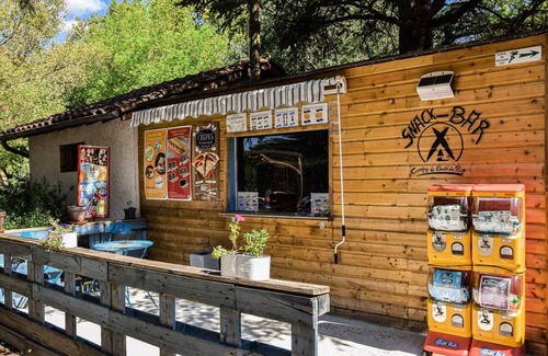 Revel House | Camping le Moulin du Roy * - Mobile Home 2 bedrooms Comfort + Air conditioning 28 m² 4 to 5 people - 4 people included in the price