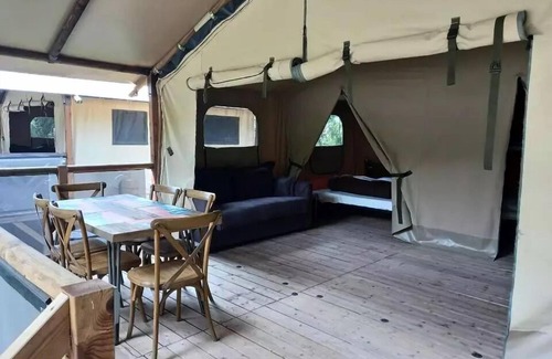Boyne House | Camping le Pont * - Lodge tent KENYA 6 people