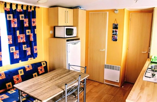 Verteillac House | Camping Le Pontis* - 3-room mobile home for 4 people