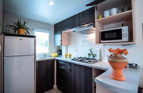 Severac-d'Aveyron House | Camping les Calquieres* - Mobile Home Happy 3 Rooms 5 People Air Conditioned