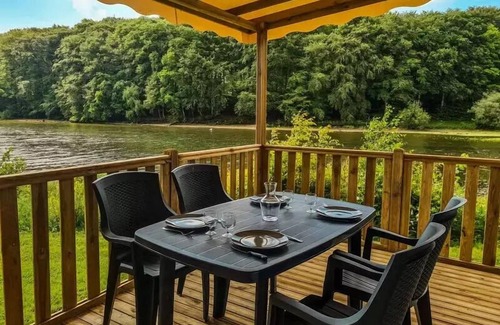 Villefranche-de-Panat House | Camping Les Cantarelles * - Mobil home Comfort - 2 bedrooms - Lake view 4 people