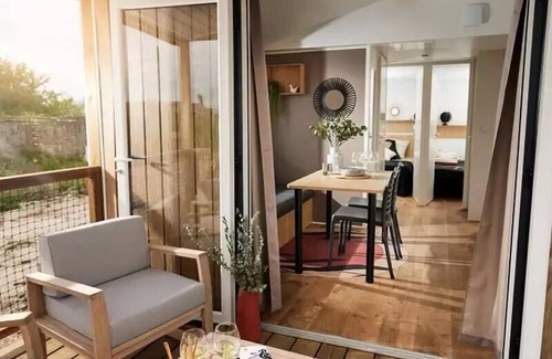 Alrance House | Camping Les Cantarelles * - Mobil home Comfort Bay - 2 bedrooms - Lake view 4 people