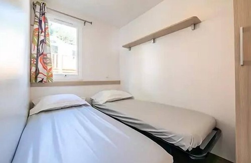 Pont-de-Salars House | Camping Les Terrasses du Lac* - 3-room Comfort mobile home for 4 people