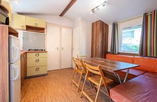 Pont-de-Salars House | Camping Les Terrasses du Lac* - Classic 4-room mobile home for 6 people