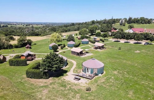 Target RV Rental | Camping maeva Escapades Domaine des Grandes Côtes * - Medium Yurt 3 Rooms 4 People Air Conditioned + Jacuzzi