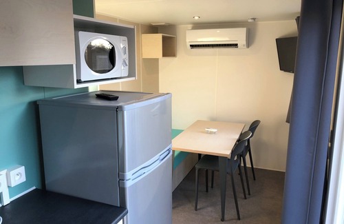 Vitrolles RV Rental | Camping Marina Plage