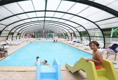 Moyenneville Ski Chalet | Camping Paradis Val de Trie - GRAND CONFORT (Dimanche/Dimanche)
