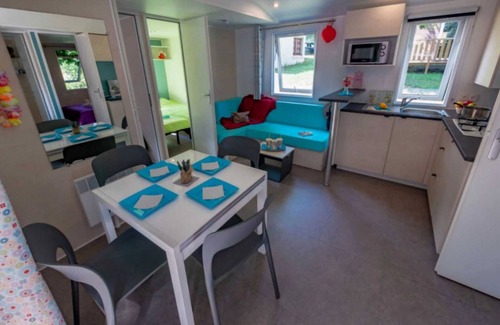 Jassat House | Camping - Parc aquatique - eeiccg
