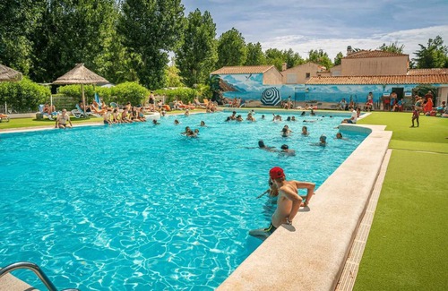 Serignan-Plage House | Camping - Piscine - ccageda