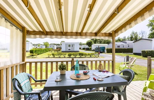 Landevieille House | Camping Romanée L'Evasion * - Comfort Mobile Home 3 Rooms 4 People + TV