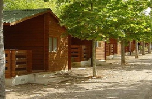 Fuente de Piedra RV Rental | Camping Rural Fuente de Piedra