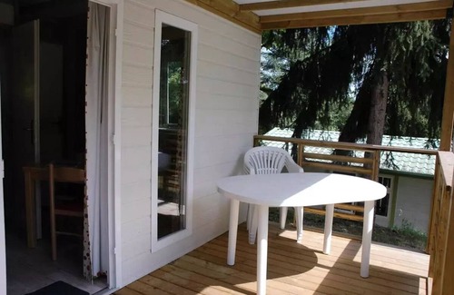 Nabirat Ski Chalet | Camping Ushuaïa Villages les Pialades * - Chalet Cajou 24m² with covered terrace - 1 bedroom for 2 people