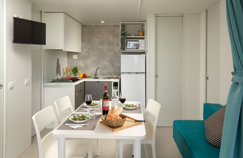 Lido dei Pini RV Rental | Camping Village Parco della Gallinara