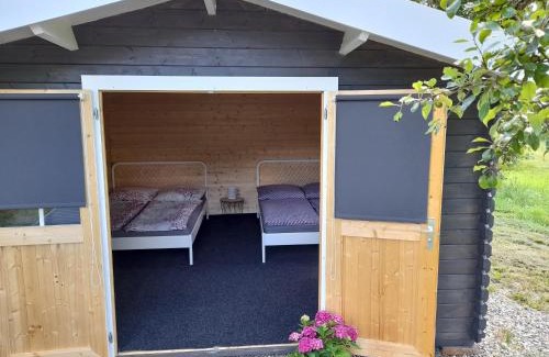Kueps Other | Camping Weides Campinghütten, Stellplätze für Camper, Wohnmobil, eigenes Zelt