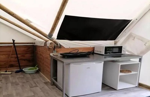 Les Achards House | Campsite Flower le Pavillon* - Canvas and Wood Bungalow 3 rooms 4 people Without Sanitary