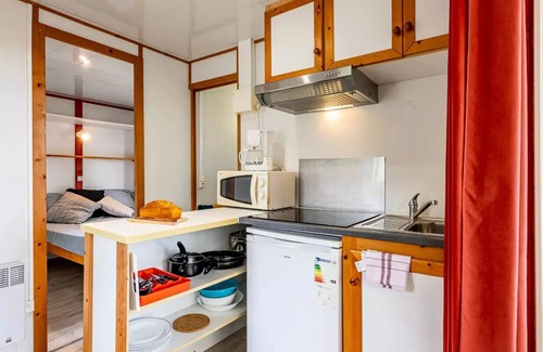 Badefols-sur-Dordogne Ski Chalet | Campsite maeva Getaways Les Bö-Bains * - Chalet Eden 3 Rooms 5 People Air-conditioned