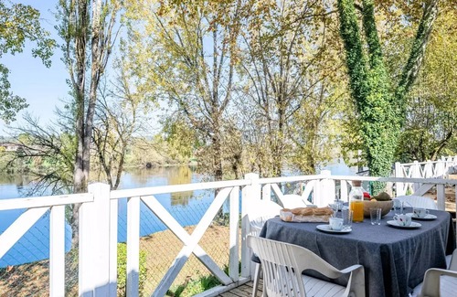 Badefols-sur-Dordogne House | Campsite maeva Getaways Les Bö-Bains * - Mobile home with river view 3 rooms for 4/6 people