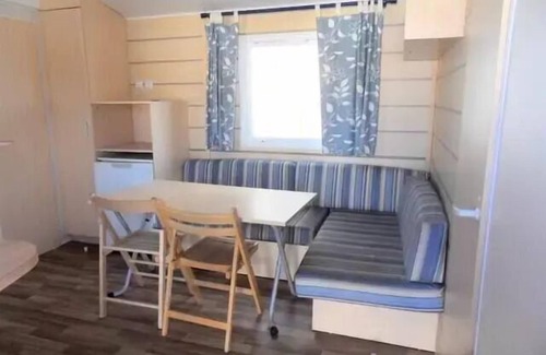 Mialet House | Campsite La Berge Fleurie * - Mobile home 2 bedrooms - 6 pers (1 double bed/2 single beds/convertible sofa) CLIMATEIZATION + TV 6 persons