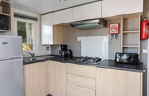 Les Mathes House | Campsite La Pinède* - Comfort XL 3 Room Mobile Home 4 People