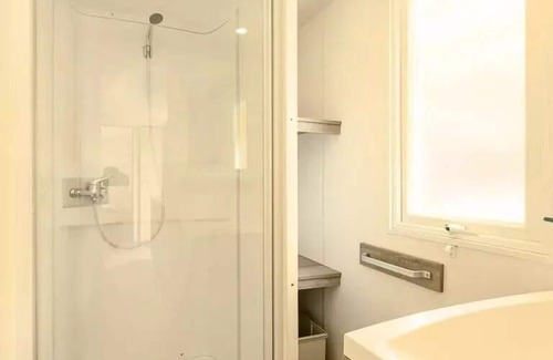 Auribeau-sur-Siagne House | Campsite Le Parc des Monges * - Mobile Home 3 Rooms 4 People Air Conditioned