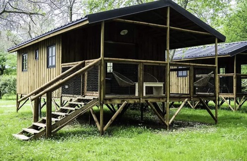 Moncrabeau House | Campsite Le Mouliat * - Chalet on stilt, 2 bedrooms, 27m2 + 13m2 5 people