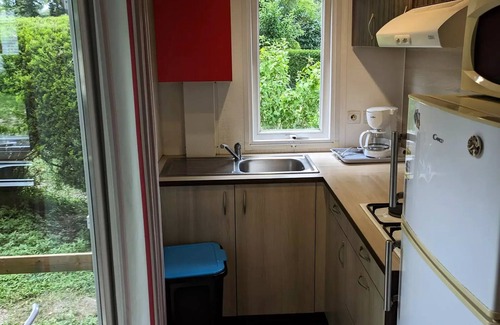 Saint-Leu-dEsserent House | Campsite Le Pré des Moines * - Mobile home CANNELLE + 2 bedrooms 2 to 6 people - 2 pers. included in the tariff
