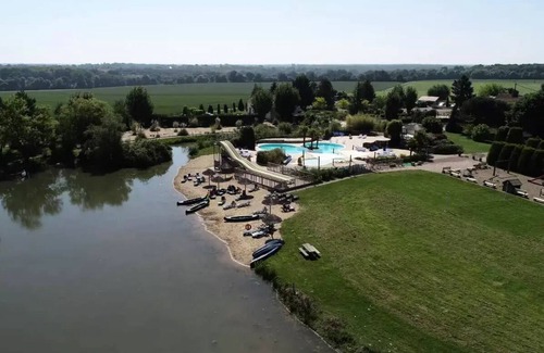 Poilly-lez-Gien House | Campsite Les Bois du Bardelet* - 5 room mobile home 10 people