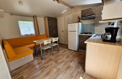 Graveson House | Campsite Les Micocouliers * - Mobil home 4 people