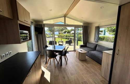 Saint-Molf House | Campsite maeva Escapades Domaine du Mes * - Mobil-Home PRESTIGE 3 Rooms 4 People + TV