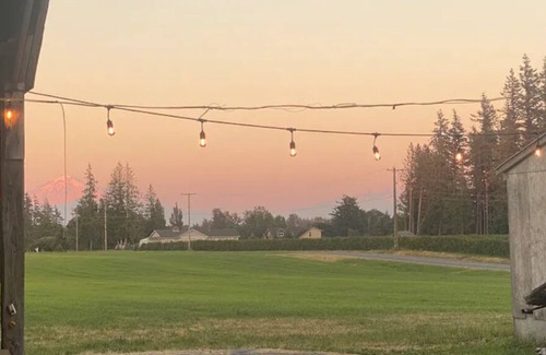 Ferndale RV Rental | CAMPSITE Mourning Dove at June Bud Farms
