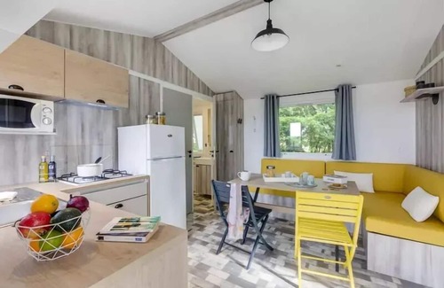 Saint-Julien-des-Landes House | Campsite Village de la Guyonnière * - Comfort Cottage 3 Rooms 4 People