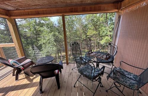 Eagle Rock House | Camptown Cabin