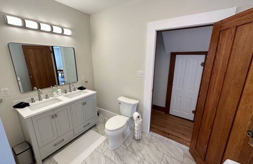 Marion House | Campus Getaway on Carey