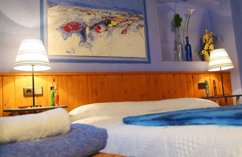 Garriguella Bed & Breakfast | Can Coll II